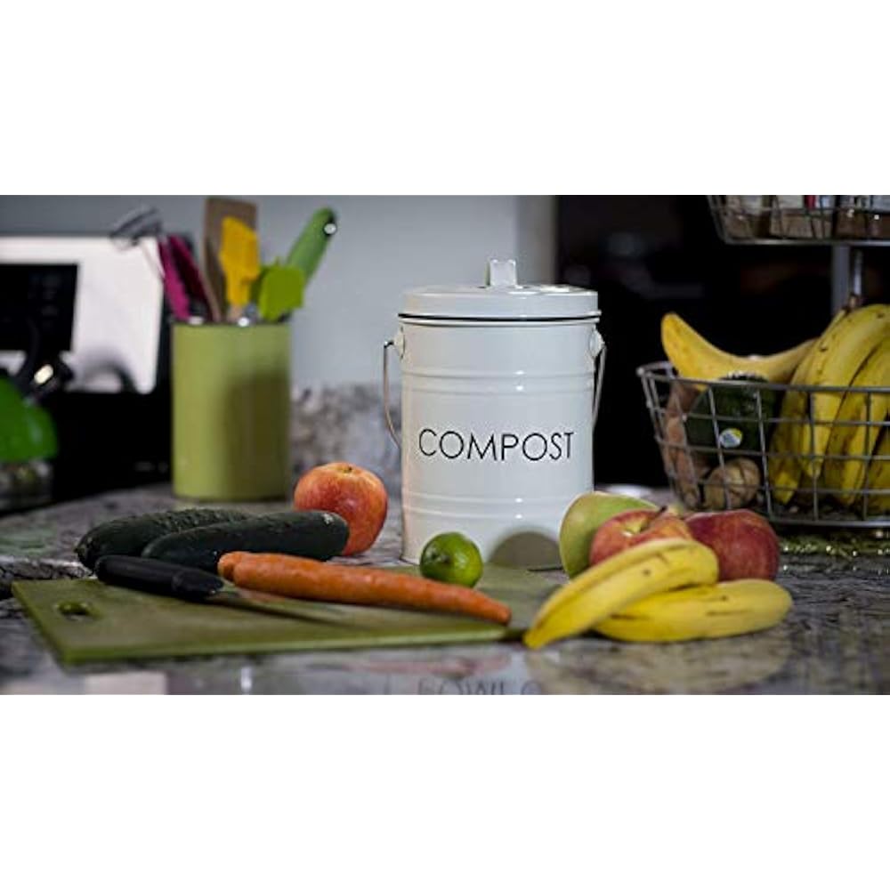 relaxed gardener kitchen compost bin 0.8 gallon - rust