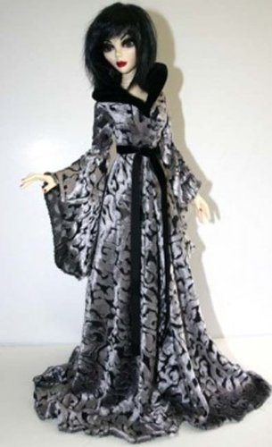 Hallows Eve Robe Pattern for 18.25" Resin Evangeline Ghastly