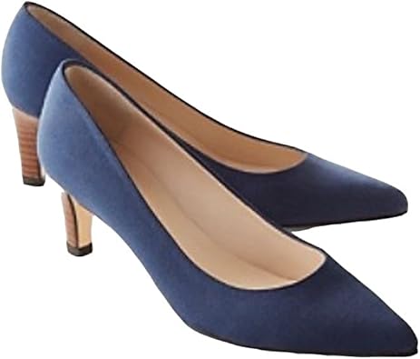 navy pumps