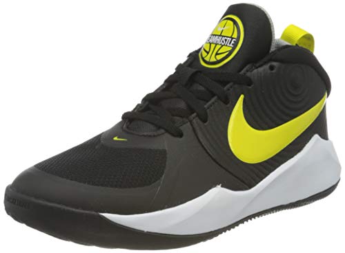 Nike Kids Team Hustle D 9 (GS) Basketball Shoe