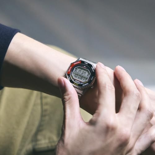 SMGG19P1 Herren Digitaluhr mit schwarzem und rotem Zifferblatt und silbernem Armband