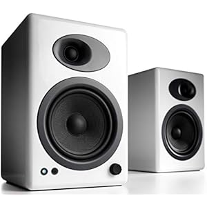 Audioengine A5 + 150W aangedreven boekenplankluidsprekers | Ingebouwde analoge versterker | Afstandsbediening | RCA- en…