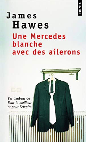 Une  Mercedes blanche avec des ailerons