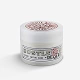 Crema para tatuajes: cuál es la mejor para comprar imagen Hustle Butter Crema para curar tatuajes