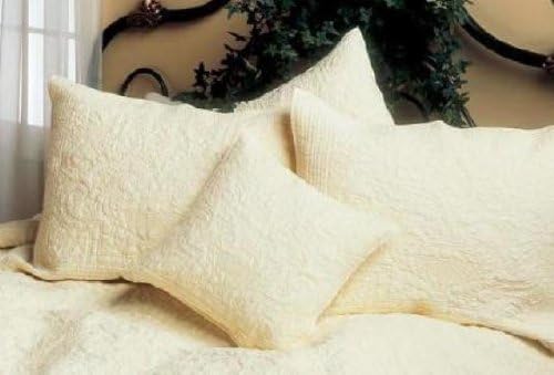 Victorian Heart Bouquet Quilted Ivory Pillow Sham 21 x 27 Inches