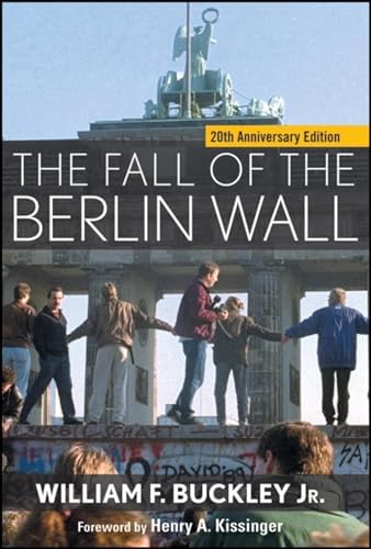 Amazon.com: The Berlin Wall: A World Divided, 1961-1989