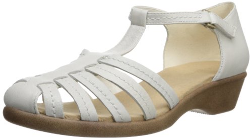 easy spirit fisherman sandals