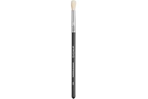 Sigma Beauty Professional E35 Tapered Blending Brush – Professional Eyeshadow Brush for Precision Eyeshadow Blending, Softens Dramatic Edges & Harsh Lines for a Well Blended Effect (1 Brush)