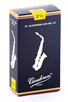 Vandoren SR2135 Alto Sax Traditional Reeds Strength 3.5; Box of 10
