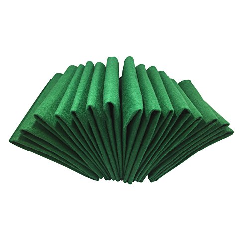 Levylisa 30pcs (12''x12'') Green Felt Sheets, Christmas Green Felt Fabric, Pure Felt, Emerald Green Felt, Felt Square,Christmas Ornaments, Stockings and Wreaths, Holiday Crafts,Felt Fat Quarters