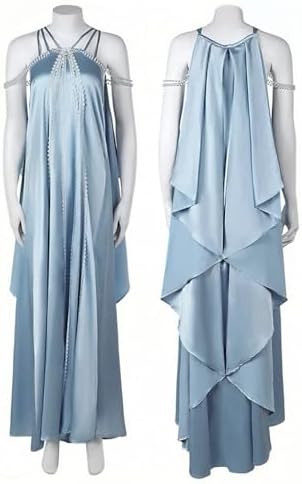 padme light blue dress Oy. This nightgown. Its one of Padmes most iconic looks from Revenge of the Sith and also in Star Wars and I definitely wanted it the second I saw it onscreen but let me be clear. I did NOT make