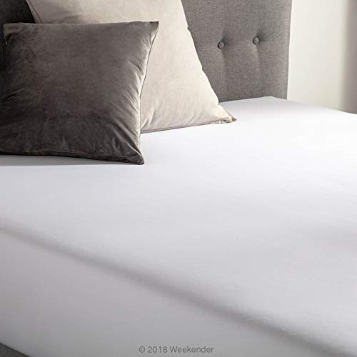 WEEKENDER 200 Thread Count Hotel Fitted Sheet - Cotton Rich Blend - White - Full,