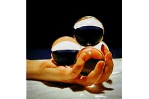 DSJUGGLING 4pcs of 50mm Clear Acrylic Contact Juggling Ball Kits & Mini Transparent Practice Juggling Ball Sets Suitable for Small Hands with Multiple Balls Contact Juggling (4 x 50 mm)