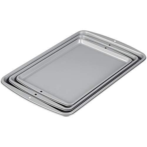 Wilton Recipe Right 3 Piece Cookie Pan Set The Home Kitchen Store