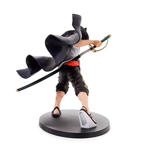 Banpresto-ONE-PIECE-swordsman-Roh-moment-2-Shanks-figure