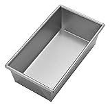 Chicago Metallic Commercial II Traditional Uncoated 1-Pound Loaf Pan - 49042