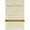 The Daily Stoic: 366 Meditations on Wisdom, Perseverance, and the Art of Living: Featuring new translations of Seneca, Epictetus, and Marcus Aurelius Paperback – 27 oktober 2016