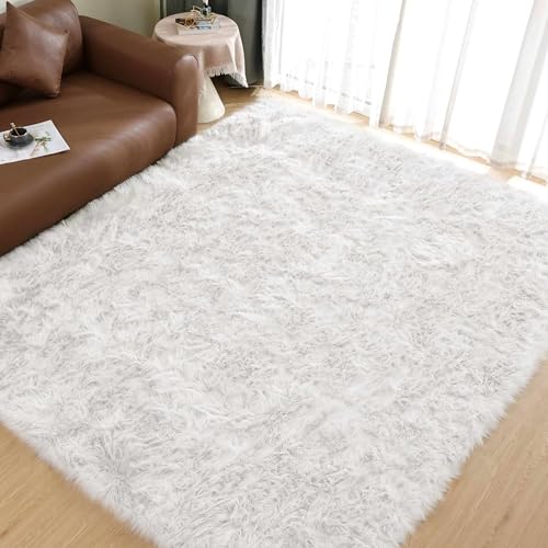 goolela White Sheepskin Area Rug