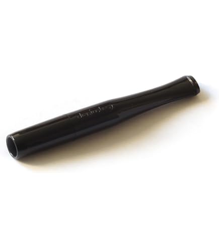 Amazon.com: Denicotea Vincent Series Cigarette Holder w/Hands-Free Ejector  + 10 Free Filters - Black & Silver - Add Style & Sophistication - Avoid  Stained Fingers & Lips - Butt Ejector
