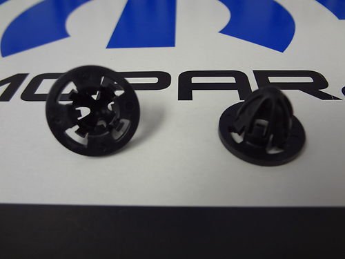 SET of (X2)07-12 Dodge Ram 1500 2500 3500 Tail Lamp Tailamp Lights Clip Nut Retainer Mopar