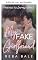 Livro Minha namorada falsa (De amigas a amantes: romance lésbico contemporâneo)