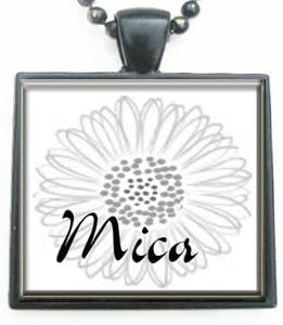 Mica Grandmother Flower Glass Tile Black Pendant Necklace W/chain
