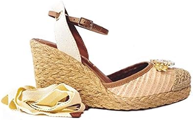 sandalia anabela fechada na frente