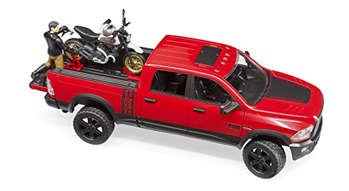 bruder 02502 - RAM 2500 Power Wagon mit Ducati Desert Sled & Fahrer - 1:16 Pick-up Geländewagen Pritschenwagen Auto Jeep Motorrad Fahrzeug Spielzeug-Figur – Bild 5