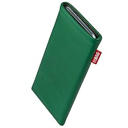 fitBAG Beat Green Custom Tailored Sleeve for LG