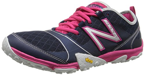 New Balance Women's WT10BC3 Minimus Trail Shoe, Black/Pink, 8 B US