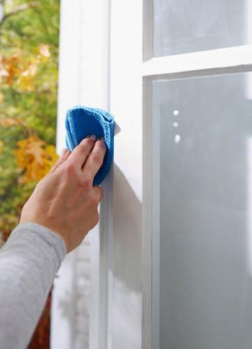 tesa INSULATION Weatherstrip, Sealing Tape M, Foam Sealant for Insulating gaps in the home Self-adhesive, White - Image 3