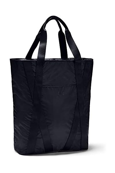 Under Armour Essenti