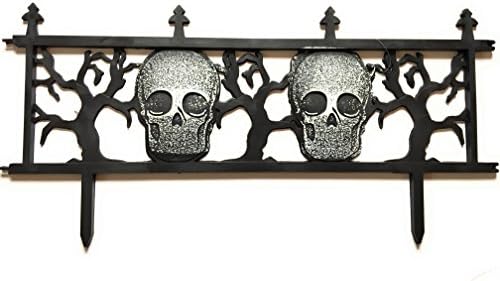 Skull Plastic Yard Sign