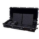 Crossrock 61-note Keyboard Case, Injection Molded PE Flight Case With Wheels (CRA961)