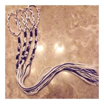 Tzitzits (Set of Four) White with Navy Blue Thread
