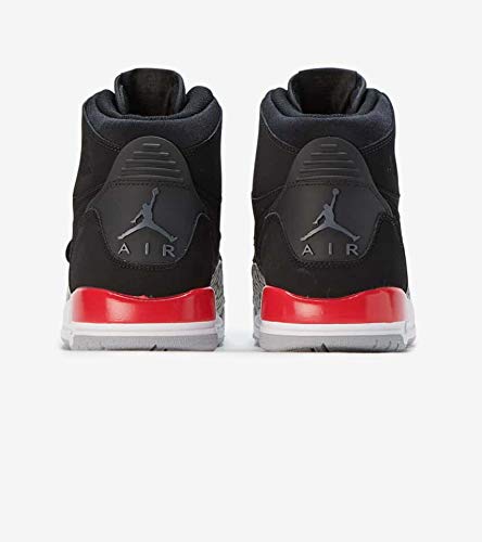 youth size 7 basketball shoes