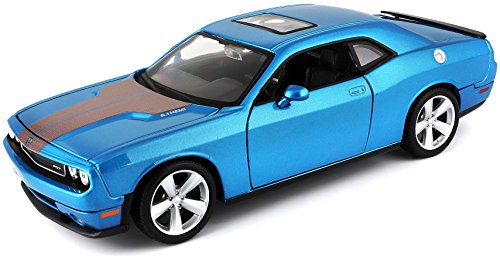 Maisto 1:24 Scale 2008 Dodge Challenger SRT8 Diecast Vehicle (COLORS VARY)