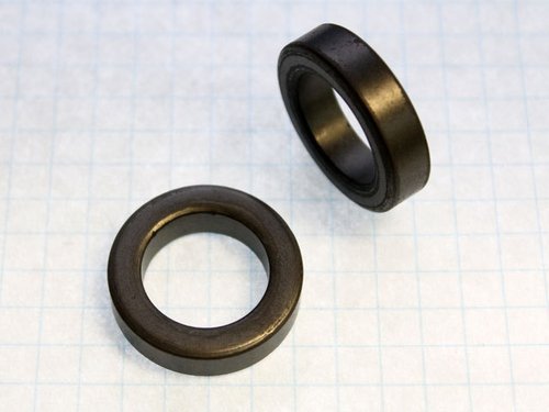 Amidon FT-114-61, Nickel Zinc Ferrite Toroidal Core, Type 61