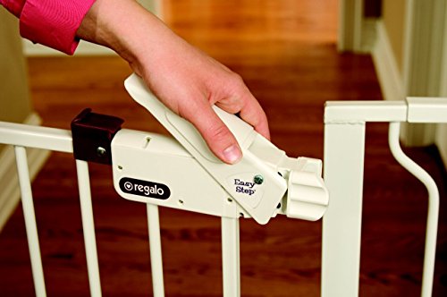 Regalo Easy Step Walk Thru Gate, White, Fits Spaces between 29" and 39" Wide