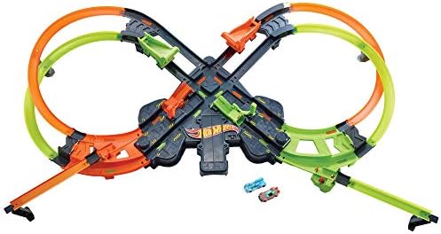hot wheels corkscrew crash track set batteries