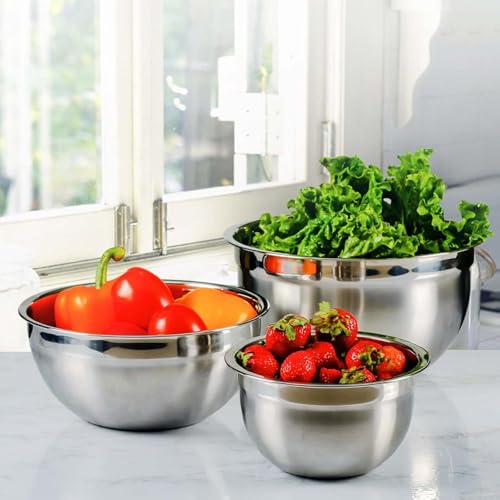 OVENTE Mixing Bowl Set with Lids, 3-Piece Stainless Steel Nesting Bowls for Easy Food Storage, Stackable Design, Kitchen Essential for Baking, Cooking and Prepping, Size 5, 3.5, 1.5QT, Silver BM46333S