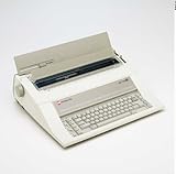 Royal Satellite 40 Electronic Typewriter