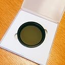 2枚の遮光レンズを交差させていくことで明るさを調整