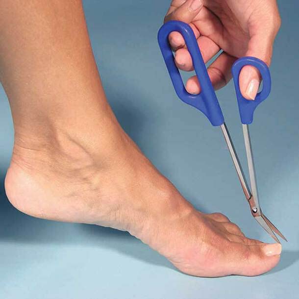 Easylife Long Reach Toenail Scissors – Extended Handle for Easy Nail Cutting – Stainless Steel Blades with Serrated Grip – Ergonomic Finger Grips – 20 cm Length for Comfortable Use