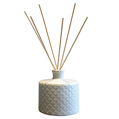 HOSSIAN Set of 100 Reed Diffuser Sticks - Wood Rattan-Reed Sticks -Diffuser Glass Bottles-Diffuser Refills- Spa-Aromatherapy(7" 17cm)