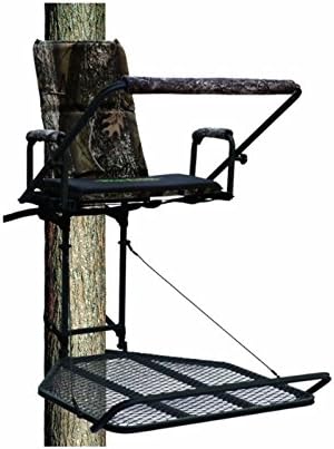 big dog hang on tree stand