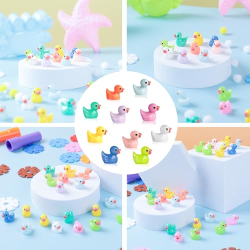 AiQInu 100Pcs Mini Duck Resin 10 Colors 1.5x1.8cm Mini Bath Ducks Mini Duck Figurines for Aquarium Garden Landscape
