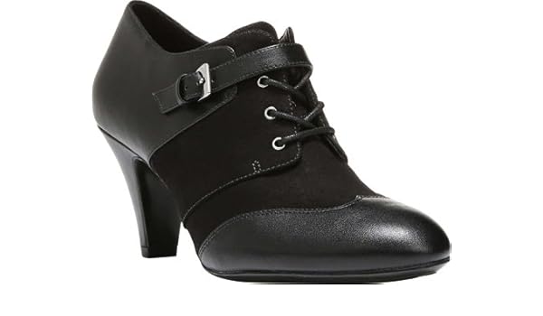 naturalizer oxford heels