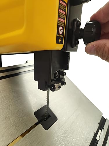 DeWalt 9" Band Saw - Powerful 3.5 AMP Motor, Two-Speed Operation (1700 photo 10