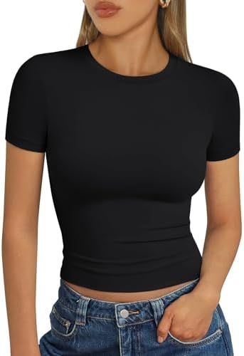 Trendy Queen Womens Basic T-Shirts Scoop Neck Short Sleeve Crop